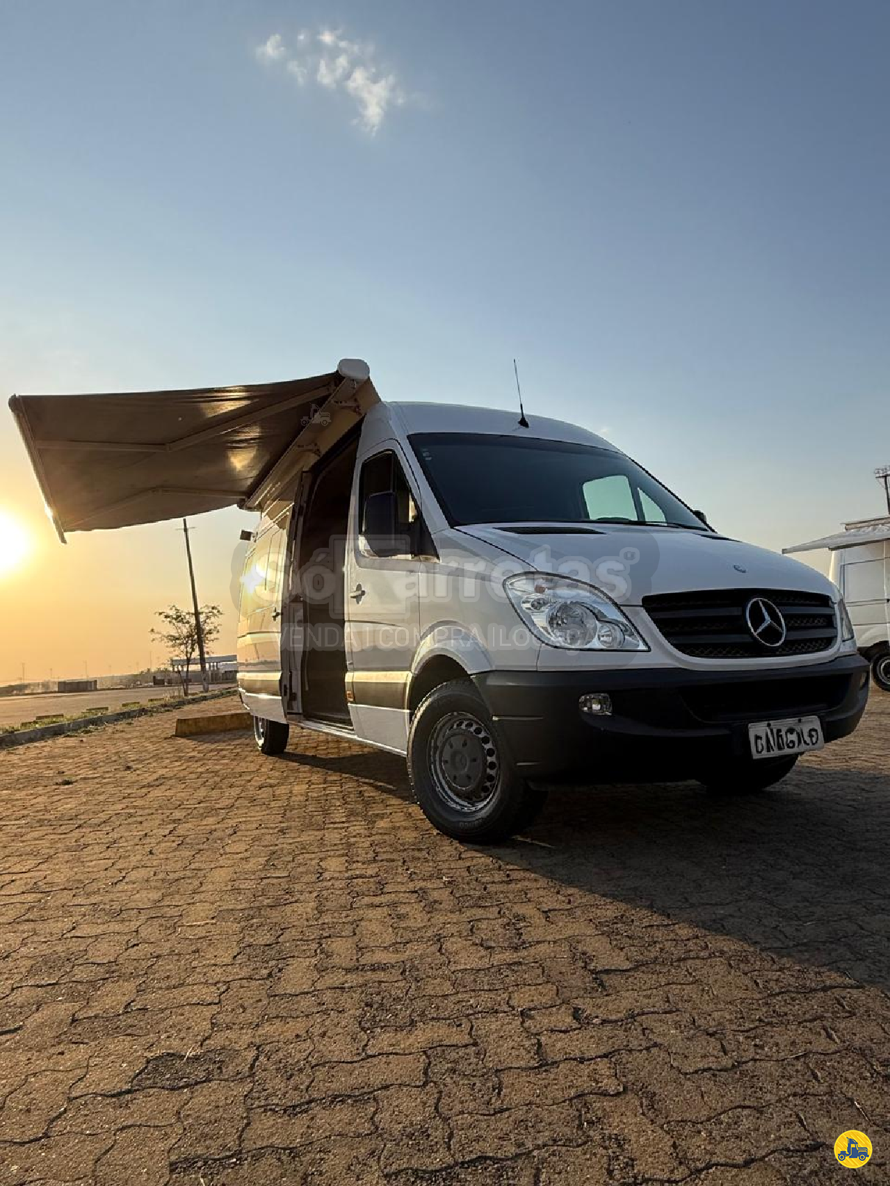 VANS MERCEDES-BENZ Sprinter VAN 415 SóKarretas PAULINIA SÃO PAULO SP